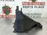 08 - 09 PONTIAC G8 AIR INLET PANEL HOUSING UPPER OUTER COVER TRIM OEM 92201178 #392