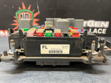 2004 GMC SIERRA GAS FUSE RELAY BOX 15201928-02 OEM #967
