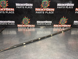 04-06 PONTIAC GTO DRIVER SIDE LH DOOR TO WINDOW WEATHER STRIP SEAL OEM #1438