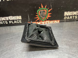 2005 CADILLAC CTS-V MANUAL SHIFTER BOOT AND BEZEL TRIM OEM #1587