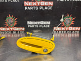 04 PONTIAC GTO DRIVER SIDE LH EXTERIOR DOOR HANDLE YELLOW OEM #1269