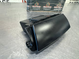 04-06  PONTIAC GTO CENTER CONSOLE STORAGE ASH TRAY COMPARTMENT #547