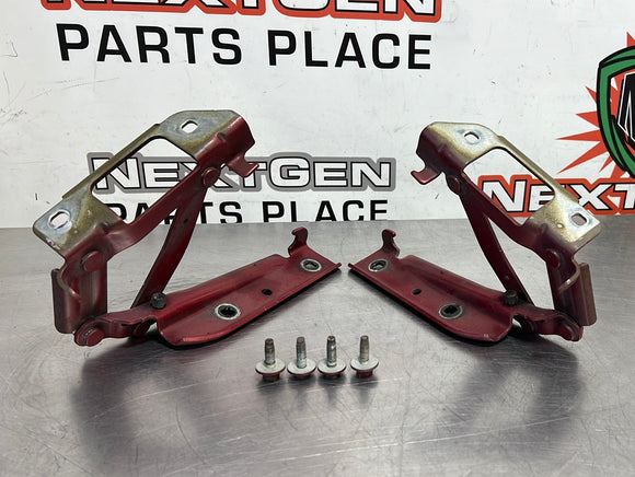 2013 CAMARO SS RH LH SIDE PASSENGER / DRIVER HOOD HINGES OEM #339