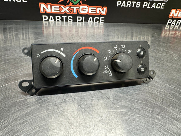 2006 DODGE RAM 3500 5.9 CLIMATE CONTROL P55056569AD OEM #659