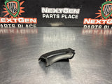 04-06 PONTIAC GTO LH DRIVER DOOR SIDE DUCT WINDOW DEFROSTER 92050615 OEM #1027