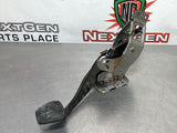 2011 CAMARO SS MANUAL BRAKE PEDAL AND BRACKET OEM 92247627 #320