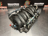 LS1 INTAKE MANIFOLD W/ INJECTORS , FUEL RAILS & THROTTLE BODY OEM 12573572 #663