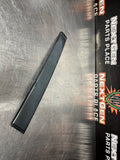 04 -06 PONTIAC GTO EXTERIOR B PILLAR WINDOW TRIM RH SIDE 92093111 OEM #1191