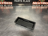 04-06 PONTIAC GTO CENTER CONSOLE COIN HOLDER RUBBER INSERT 92109103 OEM #1438