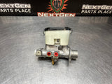 2004 PONTIAC GTO BRAKE MASTER CYLINDER OEM #1043