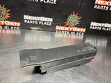 2004 PONTIAC GTO HOOD FUSE BOX COVER LID OEM 92169852 #1191