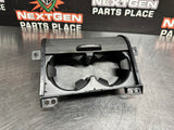 05 - 13 C6 CORVETTE CUP HOLDER OEM 10324517 #1038