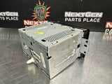 2005 GMC SIERRA 2500HD RADIO AM FM 15131157 OEM #902