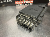 2018 CAMARO SS FUSE BOX WITH COVER AND BRACKET OEM 84315889 #796