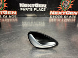 04-06 PONTIAC GTO RH PASSENGER SIDE INTERIOR DOOR HANDLE 92055320 OEM #1438