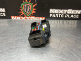 2011 GMC SIERRA 2500 FUSE JUNCTION BOX 20828608 OEM #1090