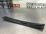 04 -06  Pontiac GTO Exterior B Pillar Window Trim LH 92093111