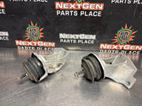 97-04 C5 CORVETTE MOTOR MOUNT BRACKETS W PUCKS 10260642 10260643 OEM #1368