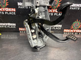 14-19 C7 CORVETTE STEERING COLUMN BRACKET WITH CLUTCH/BRAKE PEDALS 20982847 OEM #1604