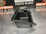 08-09 PONTIAC G8 CENTER CONSOLE STORAGE COMPARTMENT OEM 92206136 #1590