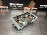 2011 GMC SIERRA 2500 6.6 UNDERHOOD FUSE BOX 29798216 OEM #1047