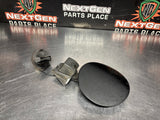 2004 PONTIAC GTO FUEL GAS DOOR ASSEMBLY BLCK OEM 92119899 #1191