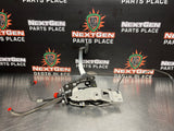 2011 CAMARO SS CLUTCH PEDAL WITH BRACKET/ LINE OEM 92233497 #951