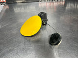 2005 PONTIAC GTO FUEL GAS DOOR ASSEMBLY YELLOW OEM 92119899 #1269