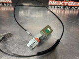 04 - 06 PONTIAC GTO FUEL DOOR RELEASE ASSEMBLY 92210031 #1191