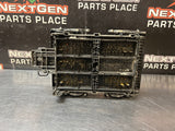 2016 GM SILVERADO SIERRA 2500 DURAMAX ENGINE FUSE BOX OEM #1208