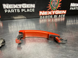 2011 CAMARO SS RIGHT FRONT PASSENGER EXTERIOR DOOR HANDLE ORANGE OEM #951