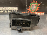 2008 GMC SIERRA 2500HD FUSE RELAY JUNCTION BLOCK OEM #1273