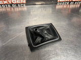 2007 CADILLAC CTS-V MANUAL SHIFTER BOOT AND BEZEL TRIM OEM #1411