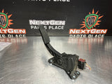 08 - 09 PONTIAC G8 GAS PEDAL OEM 92213646 #602
