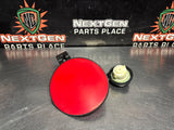 2006 PONTIAC GTO FUEL GAS DOOR ASSEMBLY TORRID RED OEM 92119899 #1522