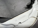 08 - 09 PONTIAC G8 GT FUEL DOOR GAS CAP COVER LID ASSEMBLY GREY 92213014 #1590