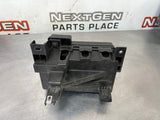 2005 C6 CORVETTE ENGINE BAY FUSE BOX OEM #562