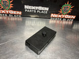 97-04 C5 CORVETTE ENGINE BAY FUSE BOX COVER LID OEM #1303
