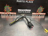 2004 PONTIAC GTO LH DRIVER FRONT SEAT BELT PRE TENSIONER BUCKLE 92169322 OEM 987