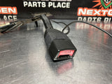 2004 PONTIAC GTO LH DRIVER FRONT SEAT BELT PRE TENSIONER BUCKLE 92169322 OEM 987