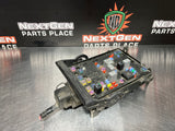 2016 CHEVY SILVERADO 2500 6.6 DURAMAX ENGINE BAY FUSE BOX 23285571 OEM #805