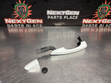 2016 FORD MUSTANG GT RH EXTERIOR DOOR HANDLE WHITE OEM #1112