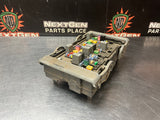 08 CHEVROLET SILVERADO 2500 DIESEL 6.6 UNDERHOOD FUSE BOX OEM #1189