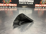 04-06 PONTIAC GTO MIRROR COVER / WINDOW DEFROST VENT PASSENGER SIDE OEM #1043