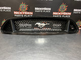 2016 MUSTANG GT FRONT UPPER GRILLE OEM FR3B-8200-BGW #815