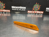 05-13 C6 CORVETTE FRONT RH PASSENGER SIDE MARKER LIGHT OEM 10316652 #1038