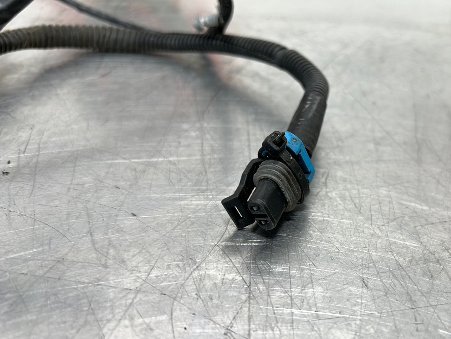 2000 C5 CORVETTE UNDER HOOD LIGHT WITH HARNESS OEM 408 NextGenPartsPlace