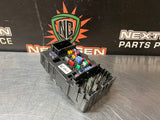 2017 GMC SIERRA 2500 RH DASH FUSE BOX 23443946-02 #1240