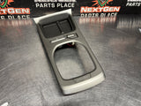 2012 CAMARO SS MANUAL CONSOLE SHIFTER TRIM BEZEL OEM 92233009 #1372