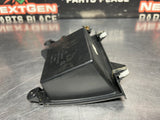 08-09 PONTIAC G8 CENTER CONSOLE STORAGE COMPARTMENT OEM 92206136 #1590